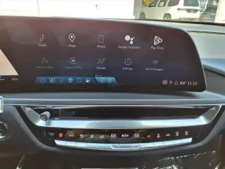 Cadillac LYRIQ 2024 Tech 4p SUV