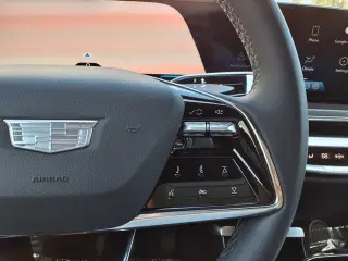 Cadillac LYRIQ 2024 Tech 4p SUV