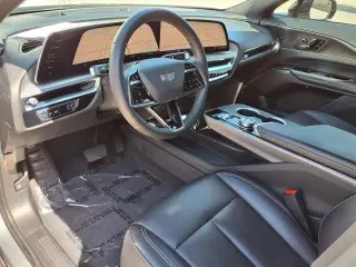 Cadillac LYRIQ 2024 Lujo 1 4p SUV
