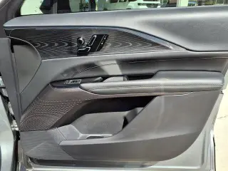 Cadillac LYRIQ 2024 Lujo 1 4p SUV