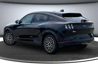 Ford Mustang Mach-E 2024 AWD Premium 4p SUV