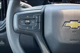 Chevrolet Silverado 1500 2024 4x4 Custom 4p Cabina de Tripulante Estándar 5.8 ft. CB