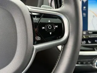 Volvo S60 2020 T5 R-Design 4p Sedán
