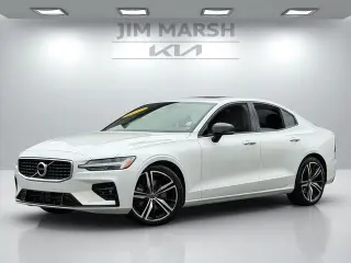 Volvo S60 2020 T5 R-Design 4p Sedán