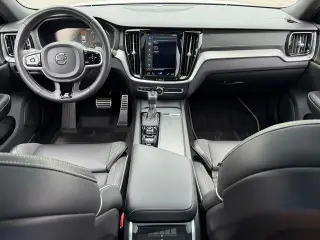 Volvo S60 2020 T5 R-Design 4p Sedán