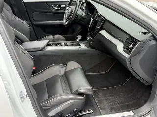 Volvo S60 2020 T5 R-Design 4p Sedán