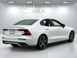 Volvo S60 2020 T5 R-Design 4p Sedán
