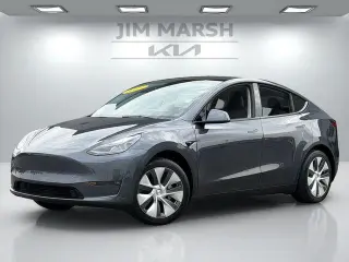 Tesla Model Y 2023 4p Crossover