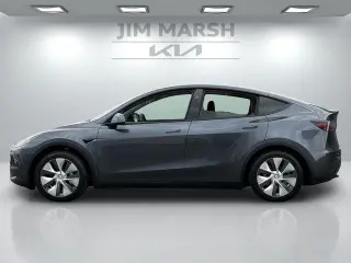 Tesla Model Y 2023 4p Crossover