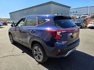 Kia Seltos 2025 AWD LX 4p SUV