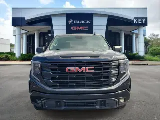GMC Sierra 1500 2023 4x4 Elevation 4p Cabin de Tripulante 5.8 pies LB