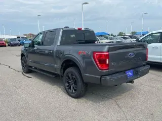 Ford F-150 2022 4x4 XLT 4p SuperCab 5.5 ft. SB
