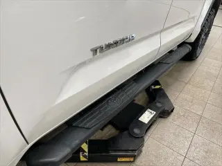 Toyota Tundra 2022 4x2 Limited 4p Camioneta Cabina CrewMax Super Baja