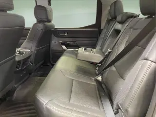Toyota Tundra 2022 4x2 Limited 4p Camioneta Cabina CrewMax Super Baja