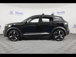 Nissan Kicks 2025 AWD SR 4p Crossover