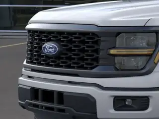Ford F-150 2025 4x2 STX 4p SuperCrew 5.5 pies CB
