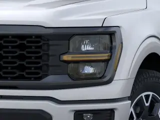 Ford F-150 2025 4x2 STX 4p SuperCrew 5.5 pies CB