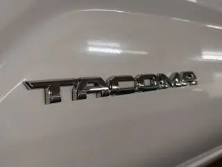 Toyota Tacoma 2026 4x4 SR5 4dr Cabina Doble 6.1 ft LB