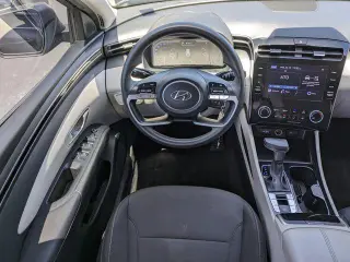 Hyundai TUCSON 2024 SE SUV de 4 puertas (lanzamiento a mitad de año)