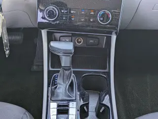 Hyundai TUCSON 2024 SE SUV de 4 puertas (lanzamiento a mitad de año)