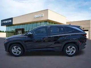Hyundai TUCSON 2024 SE SUV de 4 puertas (lanzamiento a mitad de año)