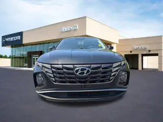 Hyundai TUCSON 2024 SE SUV de 4 puertas (lanzamiento a mitad de año)