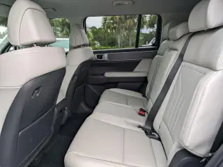 Hyundai SANTA FE 2025 SEL 4p SUV