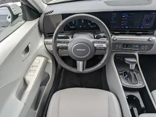 Crossover Hyundai KONA 2024 SEL 4p