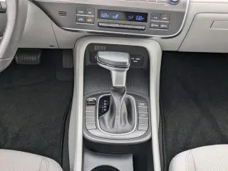 Crossover Hyundai KONA 2024 SEL 4p