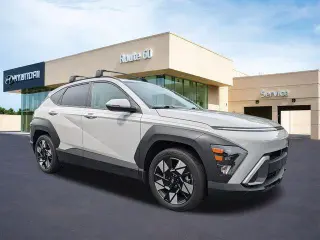 Crossover Hyundai KONA 2024 SEL 4p
