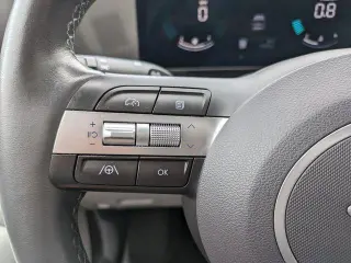 Crossover Hyundai KONA 2024 SEL 4p