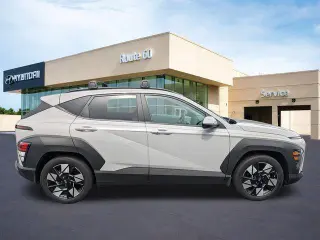 Crossover Hyundai KONA 2024 SEL 4p