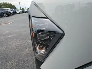 Crossover Hyundai KONA 2024 SEL 4p