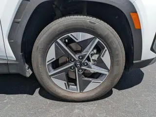 Hyundai TUCSON Hybrid 2025 AWD SEL Conveniencia 4p SUV