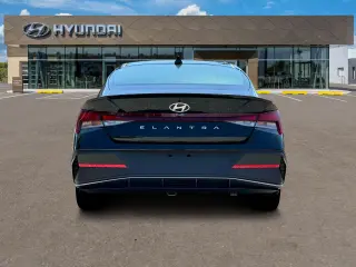 Hyundai ELANTRA 2025 SEL Sport sedán 4 puertas