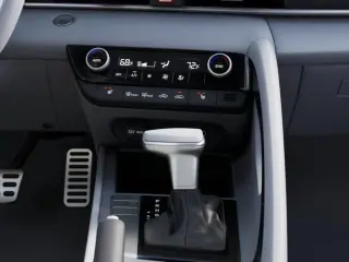 Hyundai ELANTRA 2026 SEL Sport 4p Sedan