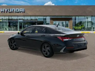 Hyundai ELANTRA 2026 SEL Sport 4p Sedan