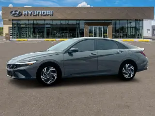 Hyundai ELANTRA 2025 SEL Sport 4 puertas Sedán