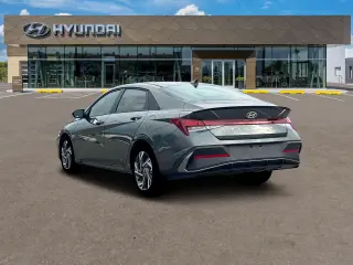 Hyundai ELANTRA 2025 SEL Sport 4 puertas Sedán