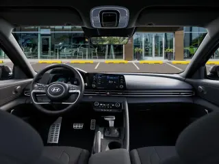 Hyundai ELANTRA 2025 SEL Sport 4p Sedán
