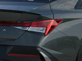 Hyundai ELANTRA 2025 SEL Sport 4p Sedán