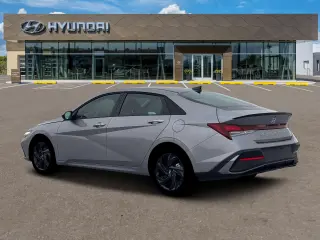Hyundai ELANTRA 2026 SEL Sport 4p Sedán