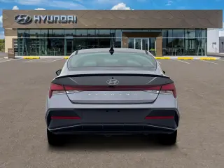 Hyundai ELANTRA 2026 SEL Sport 4p Sedán