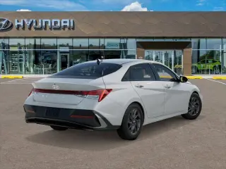 Hyundai ELANTRA Hybrid 2026 Azul 4p Sedán