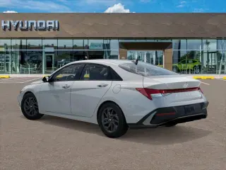 Hyundai ELANTRA Hybrid 2026 Azul 4p Sedán