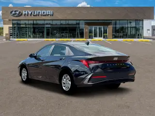 Hyundai ELANTRA Hybrid 2026 Azul 4p Sedan