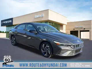Hyundai ELANTRA Hybrid 2025 SEL Sport 4p Sedan