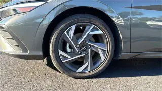 Hyundai ELANTRA Hybrid 2025 SEL Sport 4p Sedan