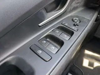 Hyundai ELANTRA 2025 SEL Confort Sedán 4 puertas