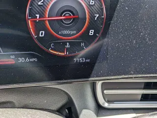 Hyundai ELANTRA 2025 SEL Confort Sedán 4 puertas